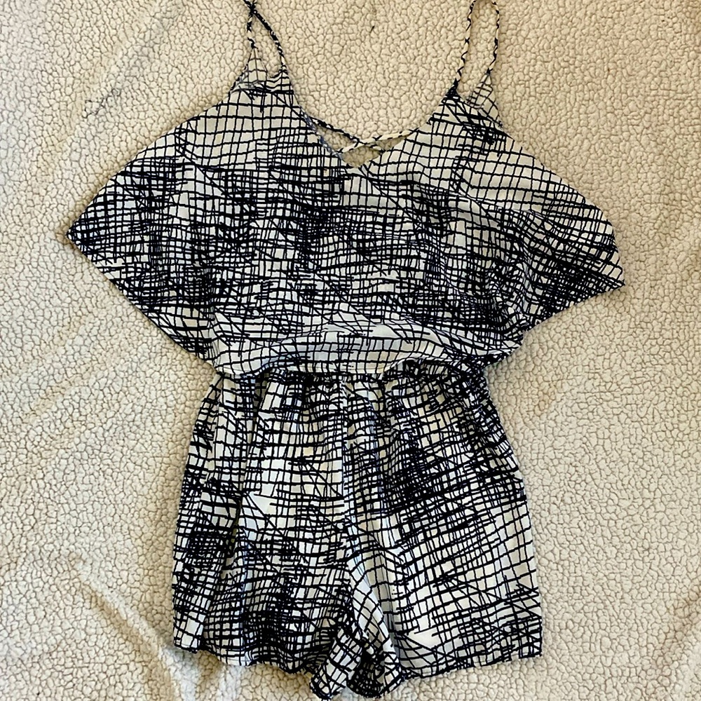 Short romper